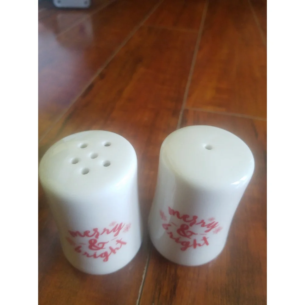 salt and pepper shakers